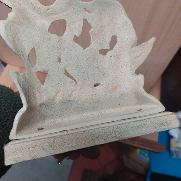 Vintage Hummingbird Iron Shelf Ledge Hook - Picture 4 of 5